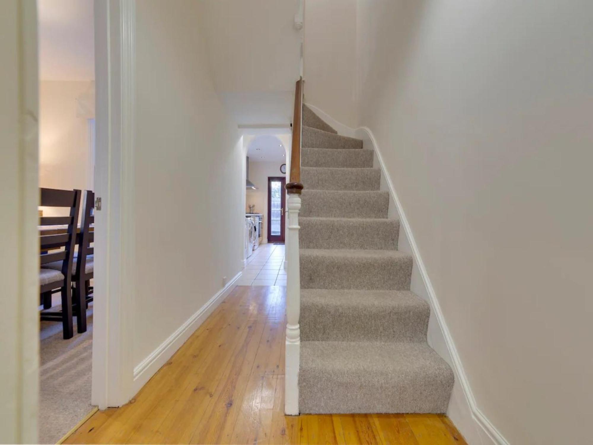 Holiday home Pass The Keys Modern And Spacious Terrace In *