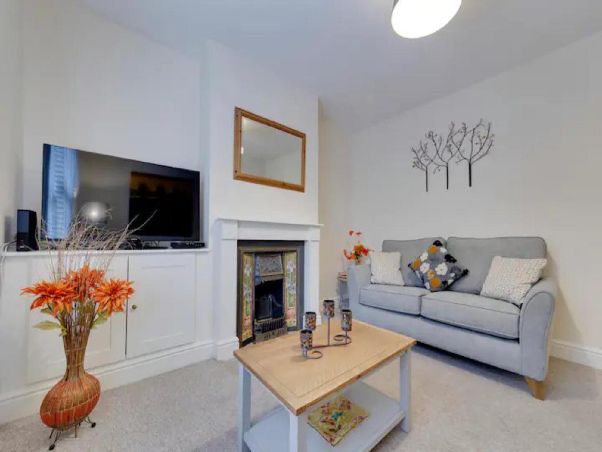 Pass The Keys Modern And Spacious Terrace In Holiday home Cambridge (Cambridgeshire)