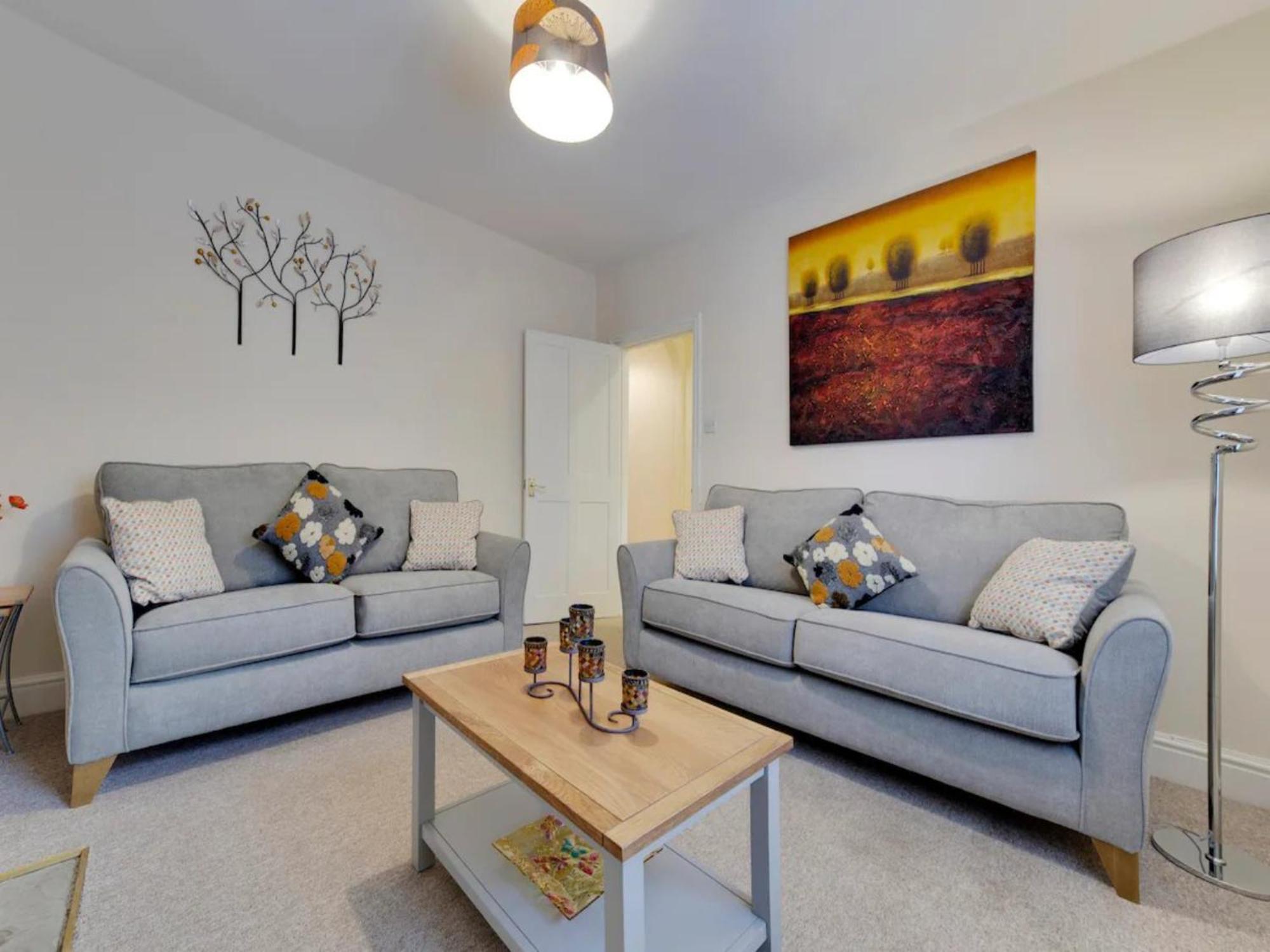 Pass The Keys Modern And Spacious Terrace In * Cambridge (Cambridgeshire)