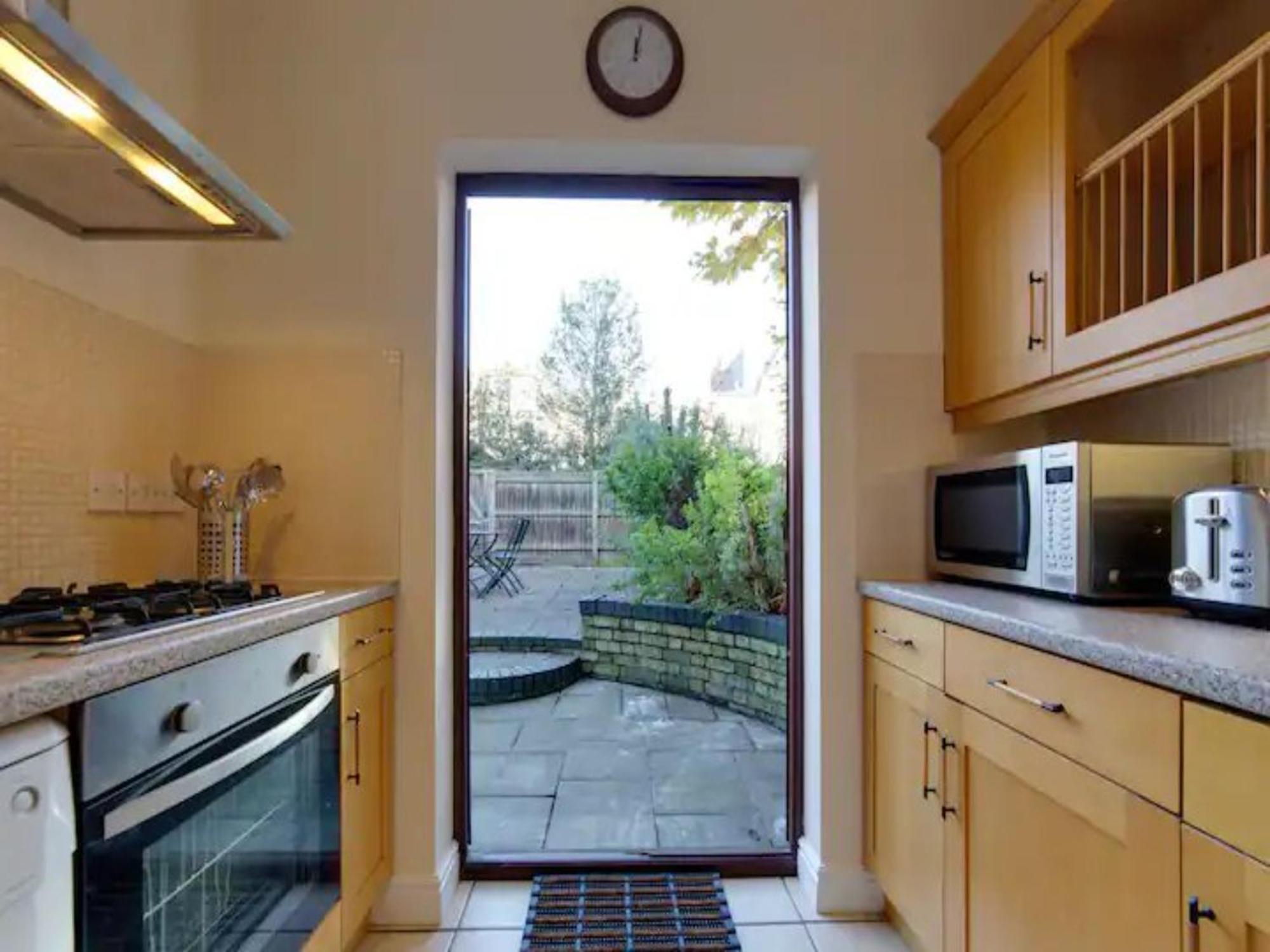 Pass The Keys Modern And Spacious Terrace In *