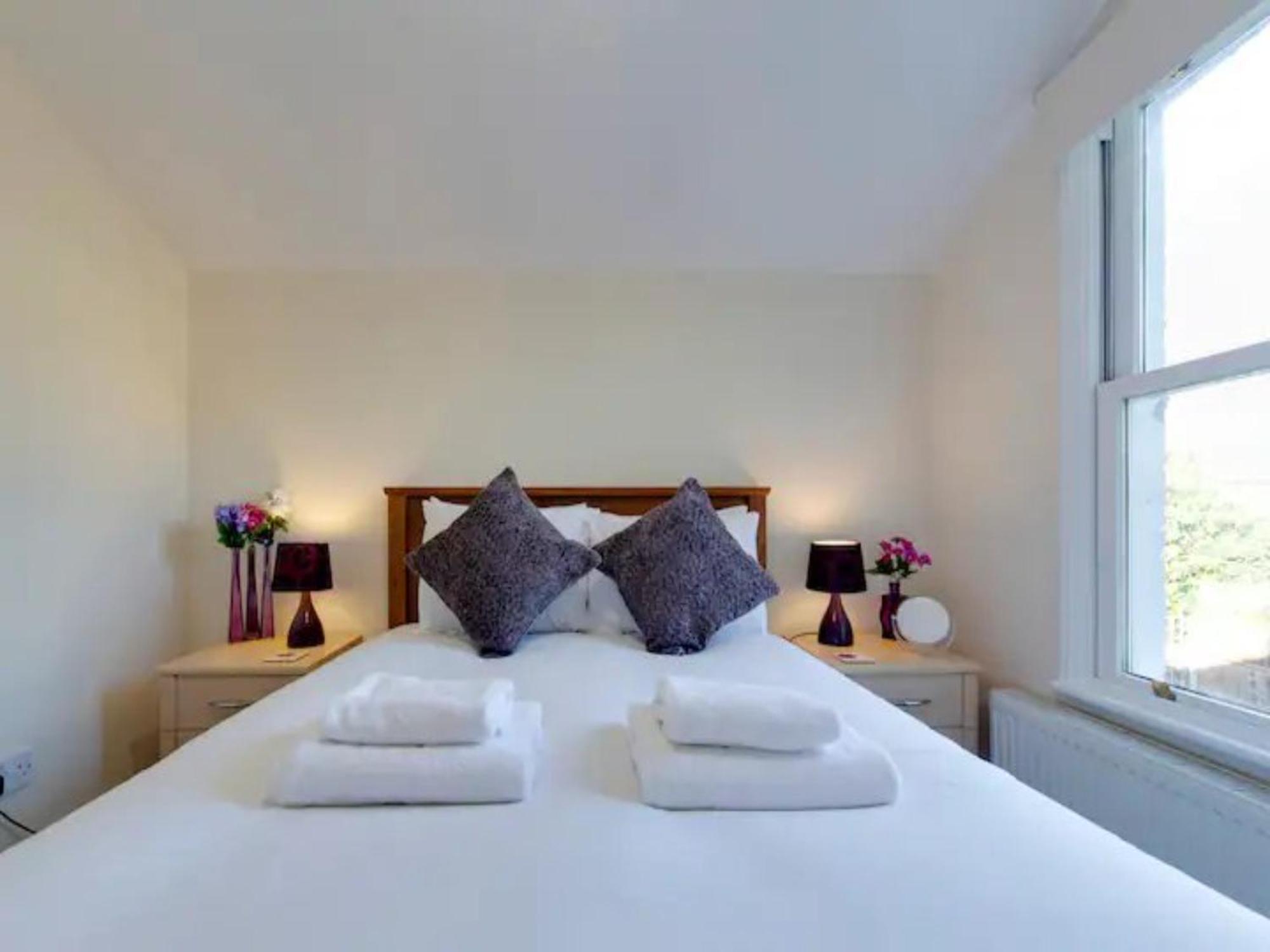Holiday home Pass The Keys Modern And Spacious Terrace In *